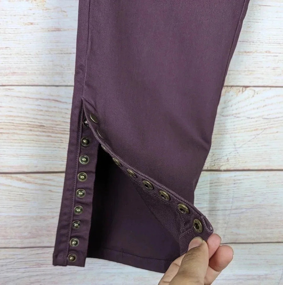 Soft Surroundings Size PL Slim St Ankle Pullon Pants Burgundy Snap Button Ankle - Picture 4 of 10